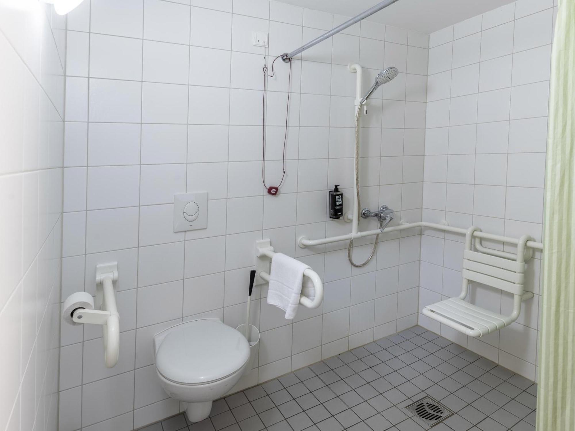 B&B Hotel Aachen-Nord Екстериор снимка