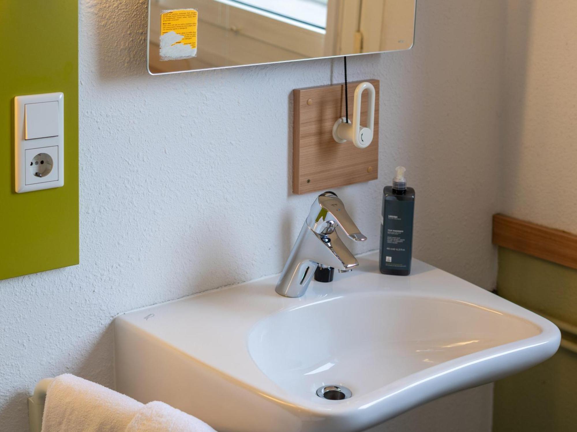 B&B Hotel Aachen-Nord Екстериор снимка