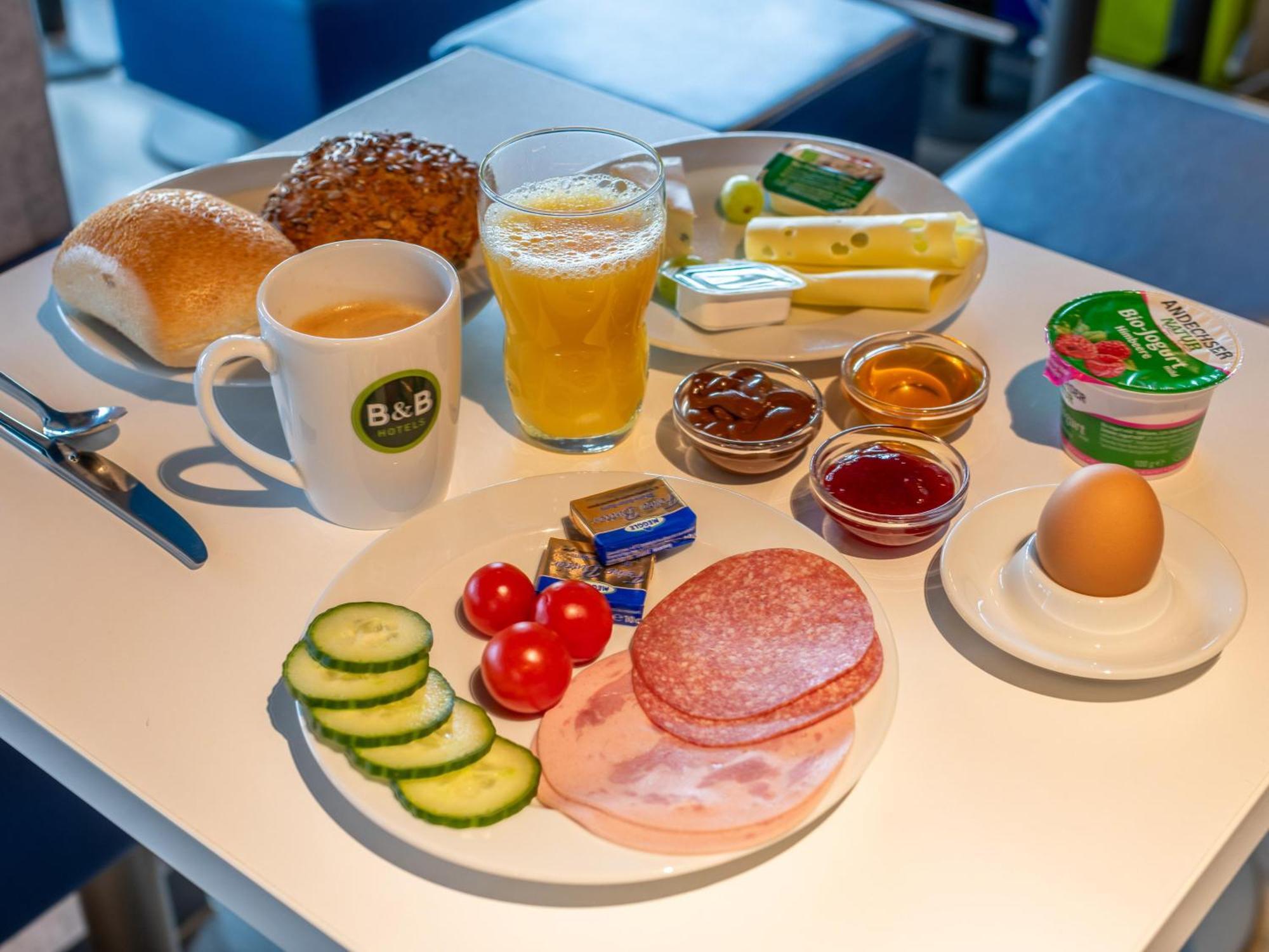 B&B Hotel Aachen-Nord Екстериор снимка